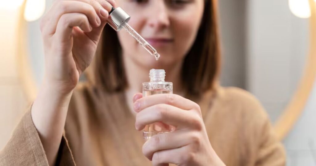 How to Use Salicylic Acid Serum: Benefits & 5 Tips