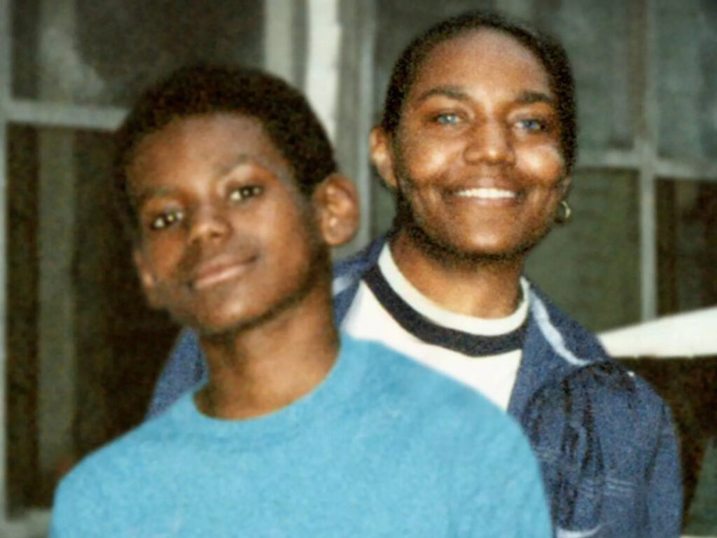 Lebron James with his mom Gloria James